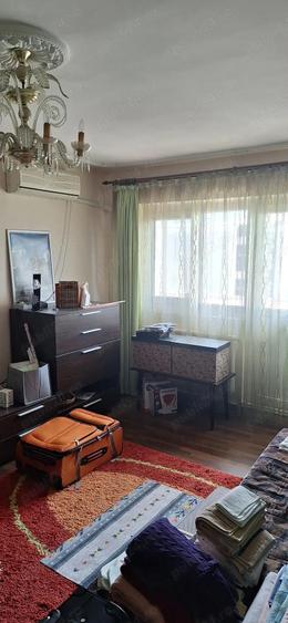 Apartament 3 camere 2 bai vis a vis de Paco Odobesti - 1