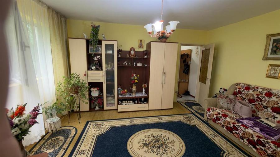 Apartament 2 camere Vest Lamaita Ploiesti | Mobilat | Etaj 2 | - 1