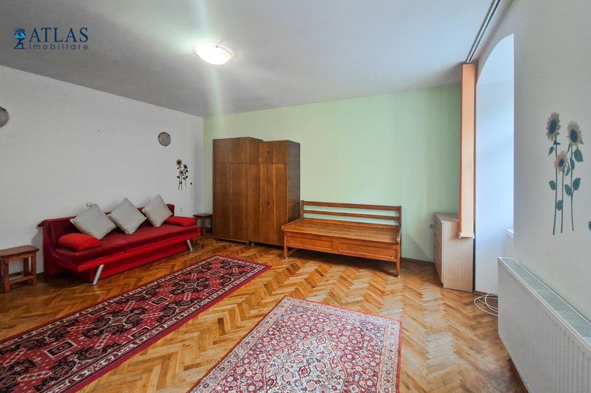 Piata Sfatului-Piata Brassai, 2 cai de acces, vedere padure, 57 mp, comision 0% - 4