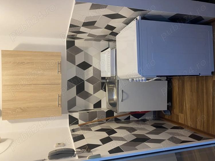 Garsoniera de vanzare - 1