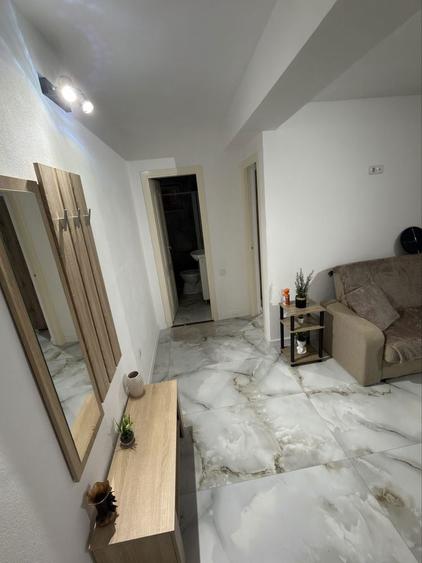 Inchiriez apartament 2 camere Orastie - 2