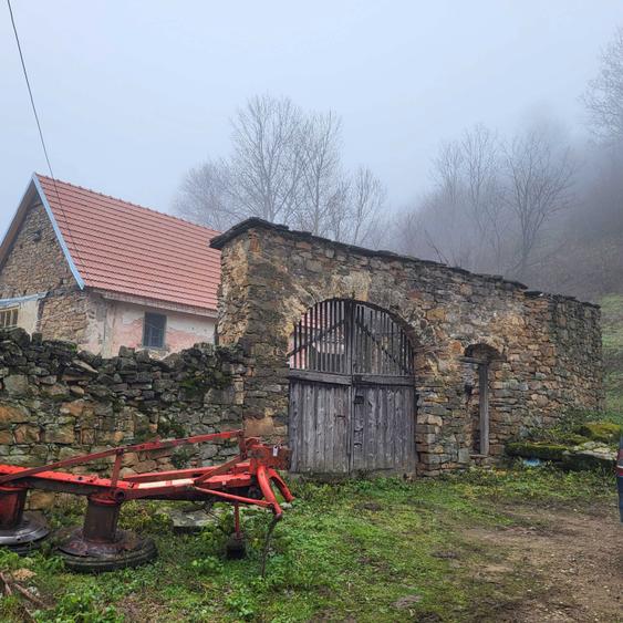 Casa de vanzare in Garliste C-S - 2