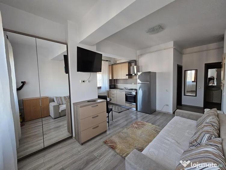 Inchiriere Apartament 2 Camere Balcon Lazar Palas Mall Amazon Building Iasi - 2