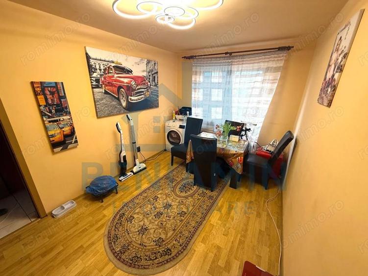 3 camere - etaj 3 - 41mp - centrala - Florilor - 2