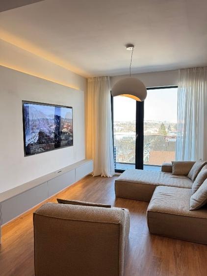 Apartament PREMIUM 3 camere , finisaje LUX, 2 parcari subterane - 1