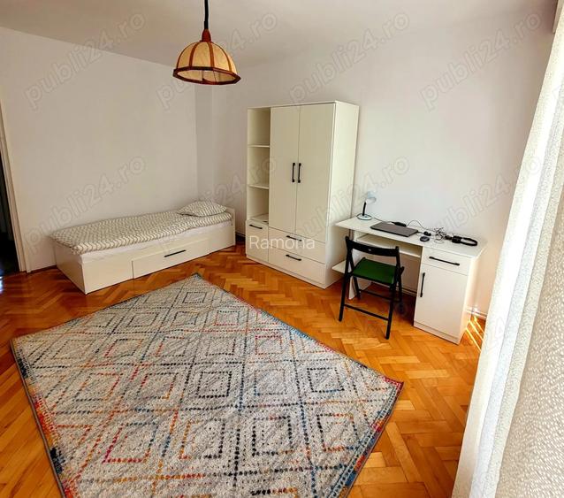 Ofer spre inchiriere ap. cu 3 camere