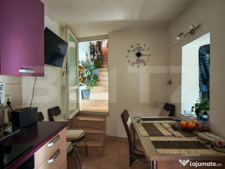 Casa cu 3 camere, 100 mp, zona centrala - 2