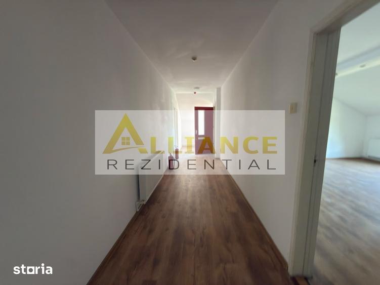 Casa individuala de vanzare in Catelu - 14 camere - teren 1550 mp - 6