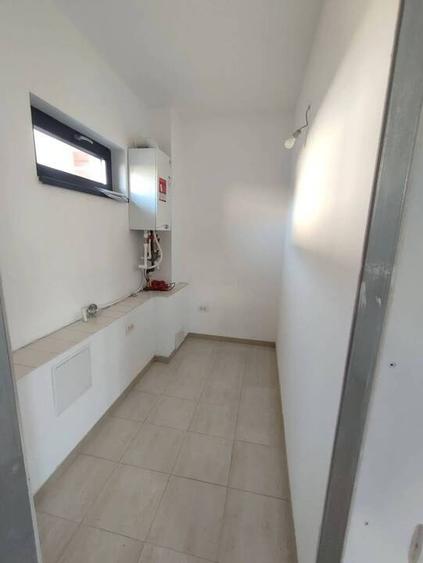 Casă Individuala 4 Camere Otopeni | Terasa Pe Acoperis | Curte 430 mp - 11