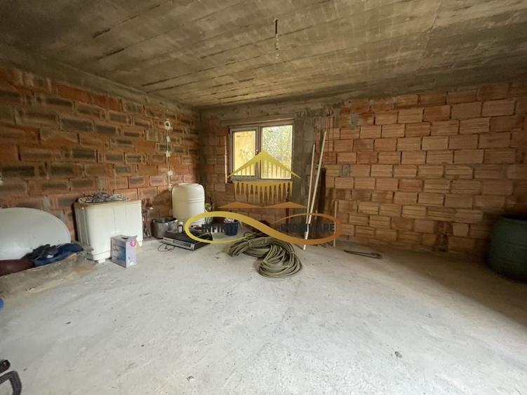 Casa de vanzare in Bacau Negri cu teren de 1000 mp - 10