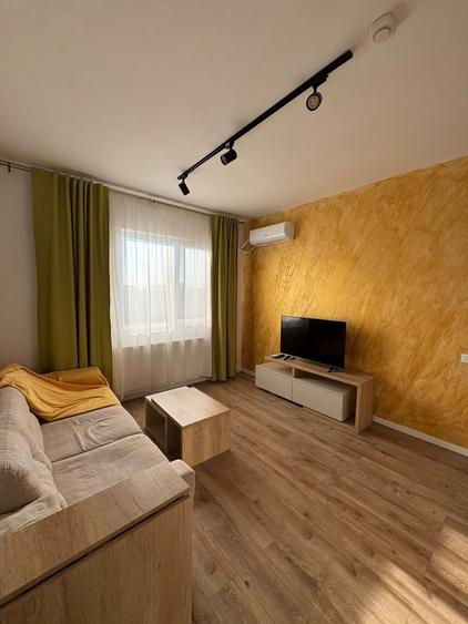Apartament cu 2 camere decomandat în Regie