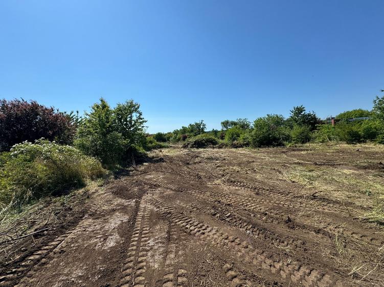 Venus - Cap Aurora - teren intravilan PUZ P+4 - 5