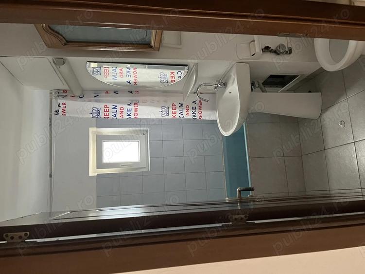 Inchiriez ap decomandat, 2 camere nemobilat, etaj 3 4, Faleza Nord, vedere la mare - 3