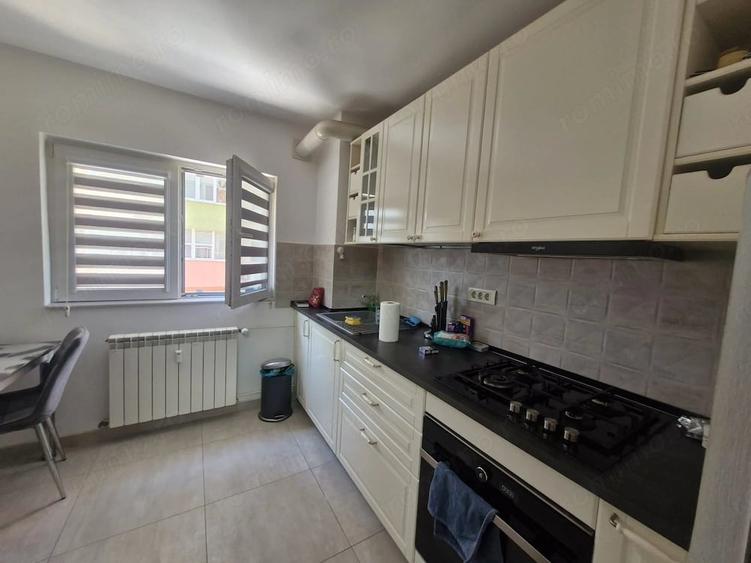 Apartament cu 2 camere semidecomandat în Moșilor
