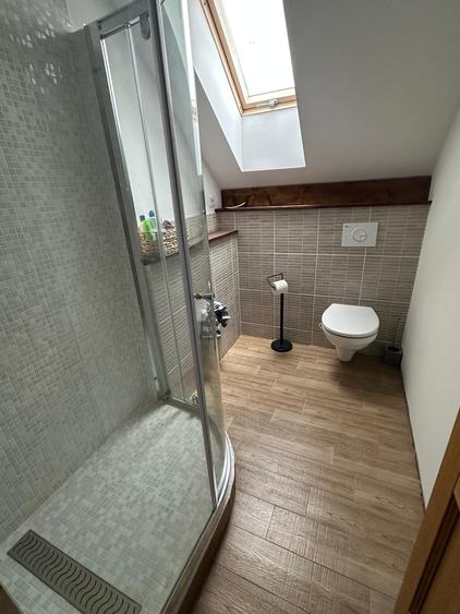 Vand casa 5 camere - 3 bai - 627 mp teren - Tocile - 12