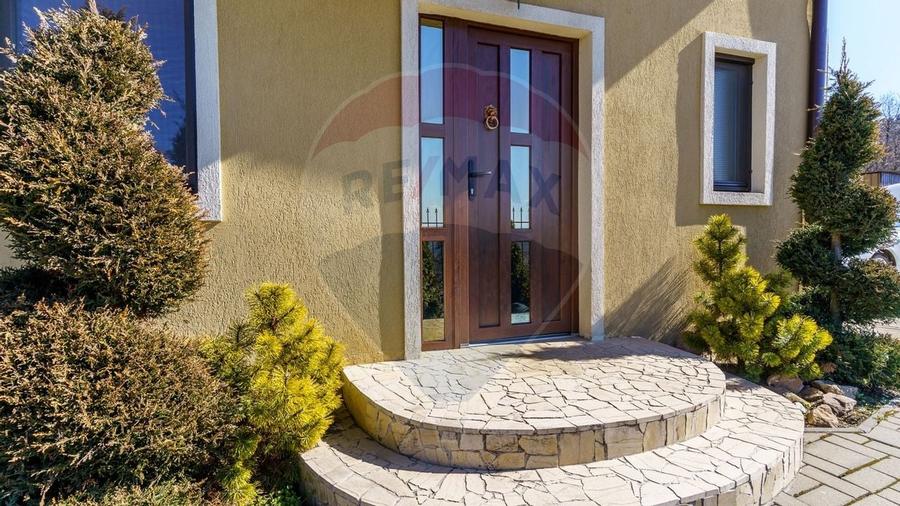 Casă / Vilă indiviuala cu panorama, Faget - 16