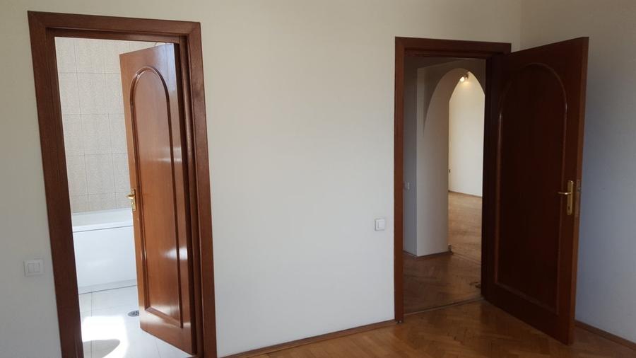 Cotroceni-Piata Operei, str Dr. Joseph Lister, zona Bisericii Elefterie - 8