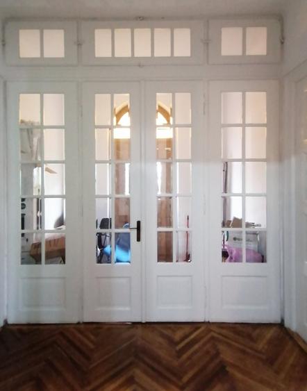 Piata Unirii - Calea Calarasilor - Mantuleasa parter de vila elegant si curte - 5