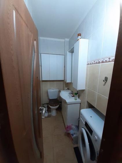 Vand Ap. 3 camere decomandat Brazda - 5