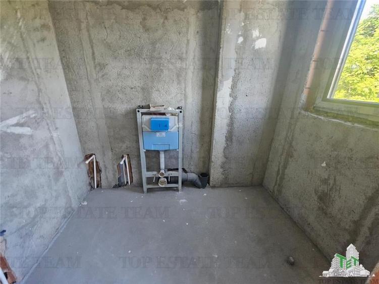 Vila noua 4 camere de vanzare metrou Pacii-sector 6 - 11