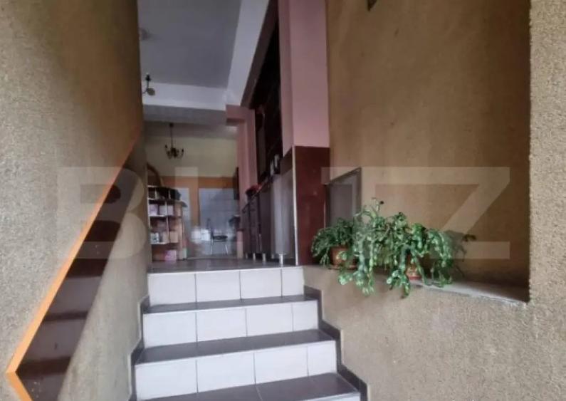 Casa/Vila suprafata utila 547mp, P + Etaj, Zona Central - 2