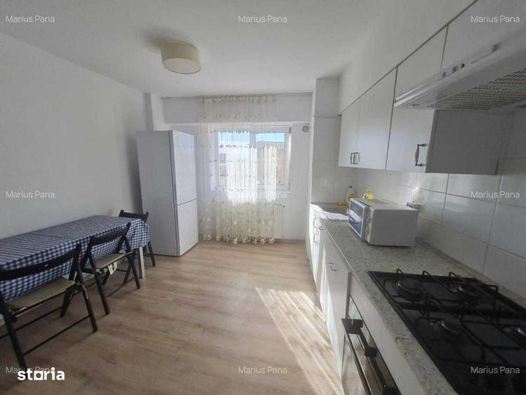 Apartament cu 4 camere decomandat în Unirii