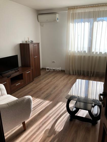Apartament 3 cam, dec., ultracentral mobilat si utilat - Pitesti
