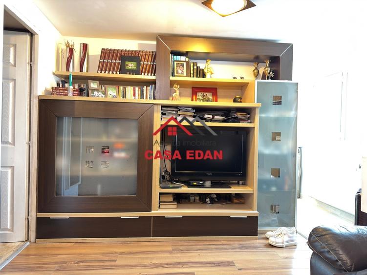 ●Ap 3 cam in Campina--49.000e● - 3