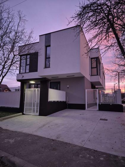 Casa noua de vanzare pozitie pe colt, curte pe 3 laturi, zona Elvila - 1