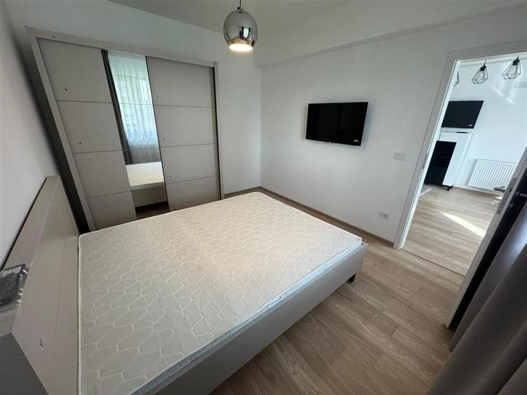 Ap 2 cam, bloc nou, parcare, zona de Nord - 7