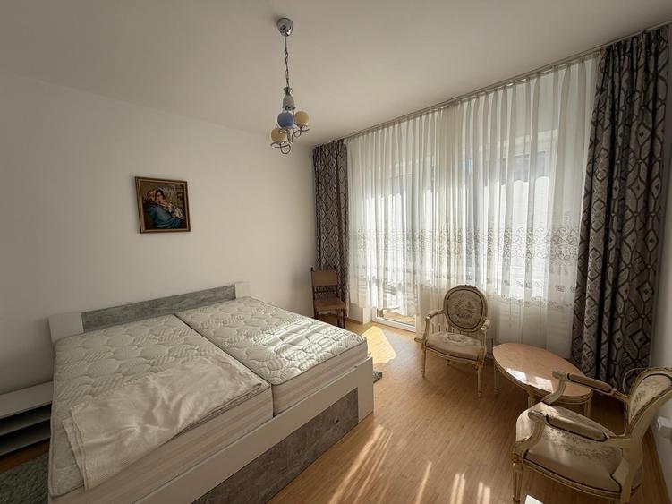 Apartament 4 camere - 2 bai - 3 balcoane - garaj - Hipodrom - str Rahovei - 5