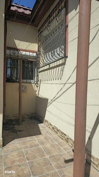 Casă cu 3 camere cu Teren 145 Mp în Central