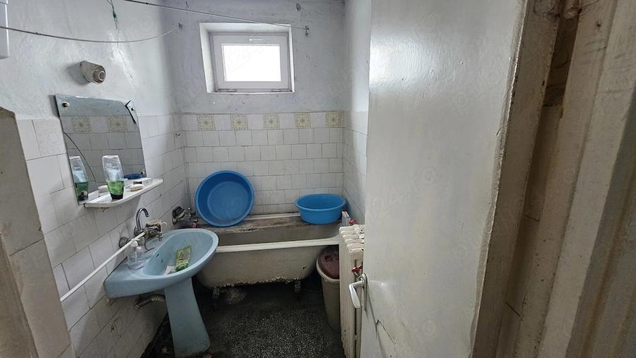 Apartament cu 2 camere semidecomandat în Faleză