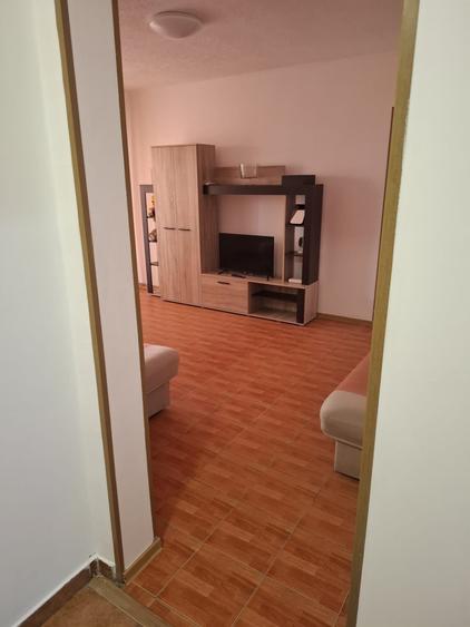 Apartament cu 2 camere semidecomandat în Titan