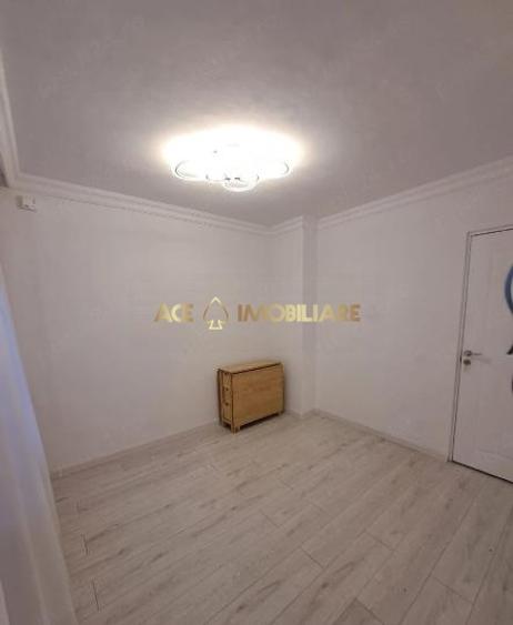 Apartament cu 3 camere decomandat, mobilat în Ozana