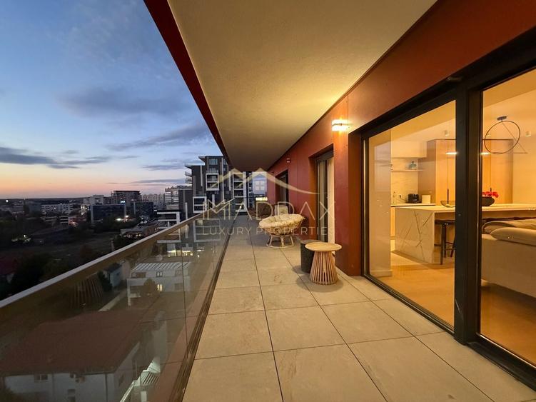 Apartament cu 4 camere decomandat în Herăstrău