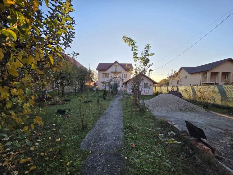 CASA P+E+M, 2340 mp teren - VALEA MARULUI - 3
