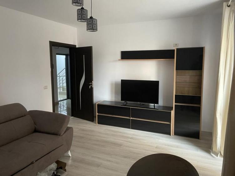 APARTAMENT 2 CAMERE, DECOMANDAT, BLOC NOU, PRIMA CHIRIE, TOT - 10