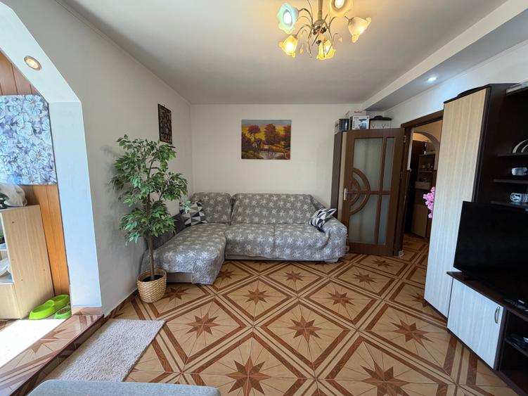 Titan 3 Camere 70 Mp Bloc Caramida Reabilitat 15 Min Metrou - 4