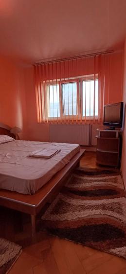 Proprietar inchiriez apartament 3 camere Calea Girocului centrala - 3