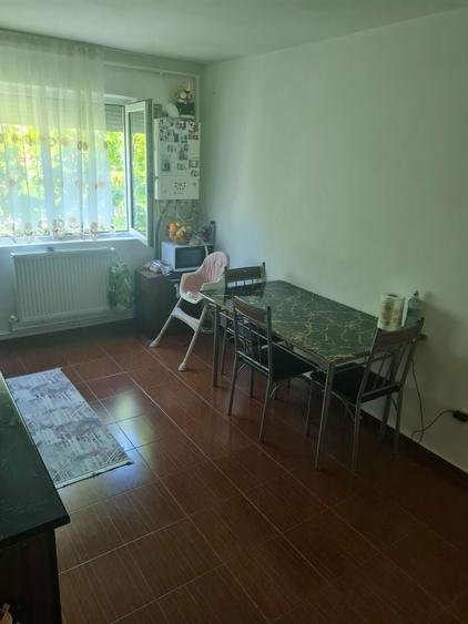 Apartament de vanzare - 1
