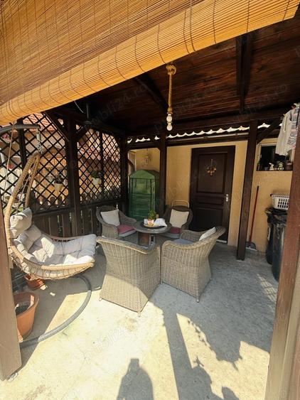 Casa la curte comuna cu 2 camere - 2