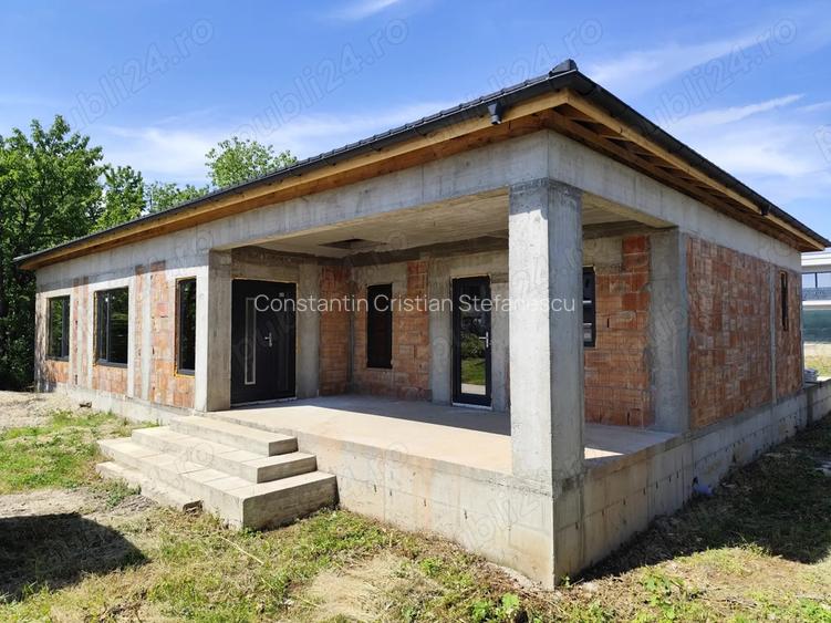 Casa de vanzare Baicoi