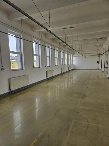 Spatiu Industrial - 3500 mp - Productie - Depozitare - Office - 33