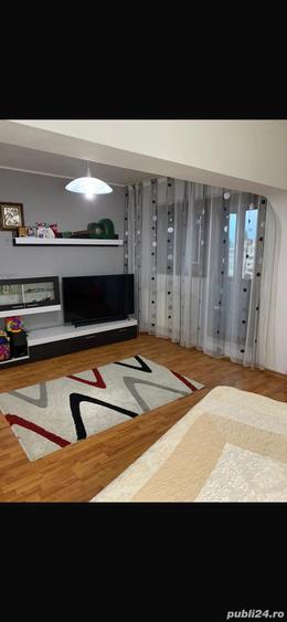 Apartament de vanzare - 3