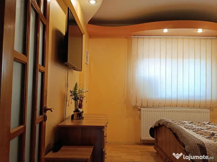 Apartament 3 camere, Zona Centrala, loc de parcare inclus - 5