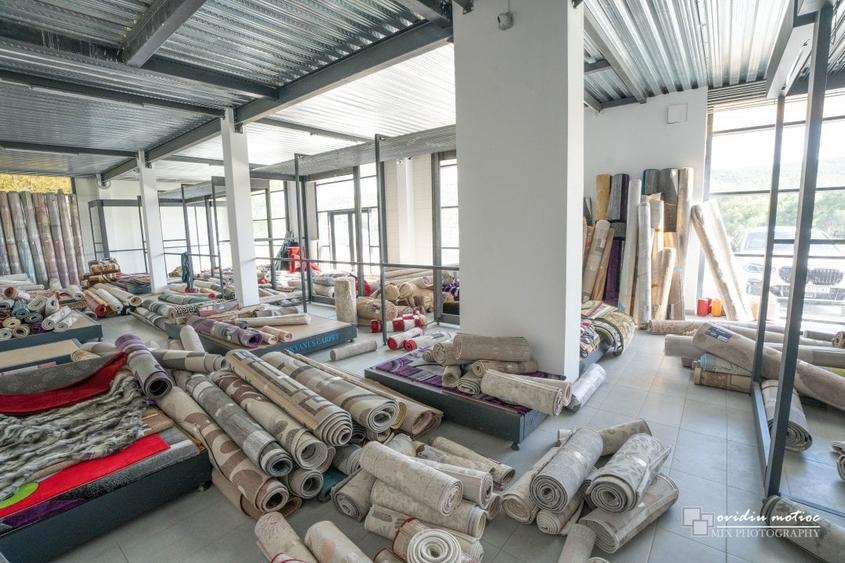 Showroom, birouri si depozit - 9