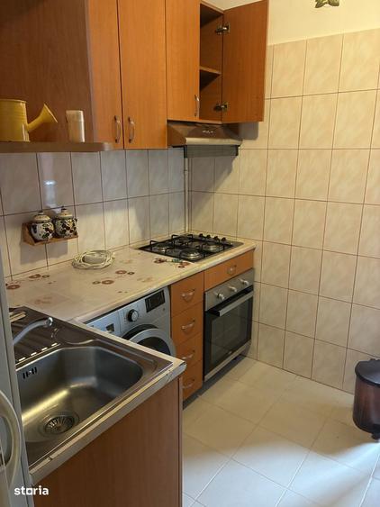 Inchiriez apartament cu 3 camere piata muncii - 3