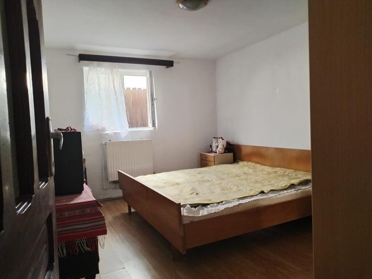 Vila cu teren - Bariera Valcii - 5