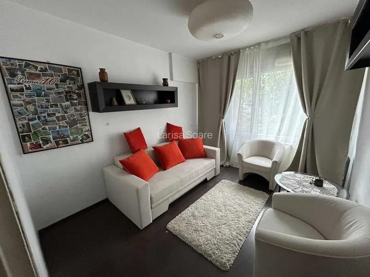 4 camere | decomandat | bloc reabilitat | 450 m Metrou Lujerului 4 camere | decomandat | bloc reabilitat | 450 m Metrou Lujerului